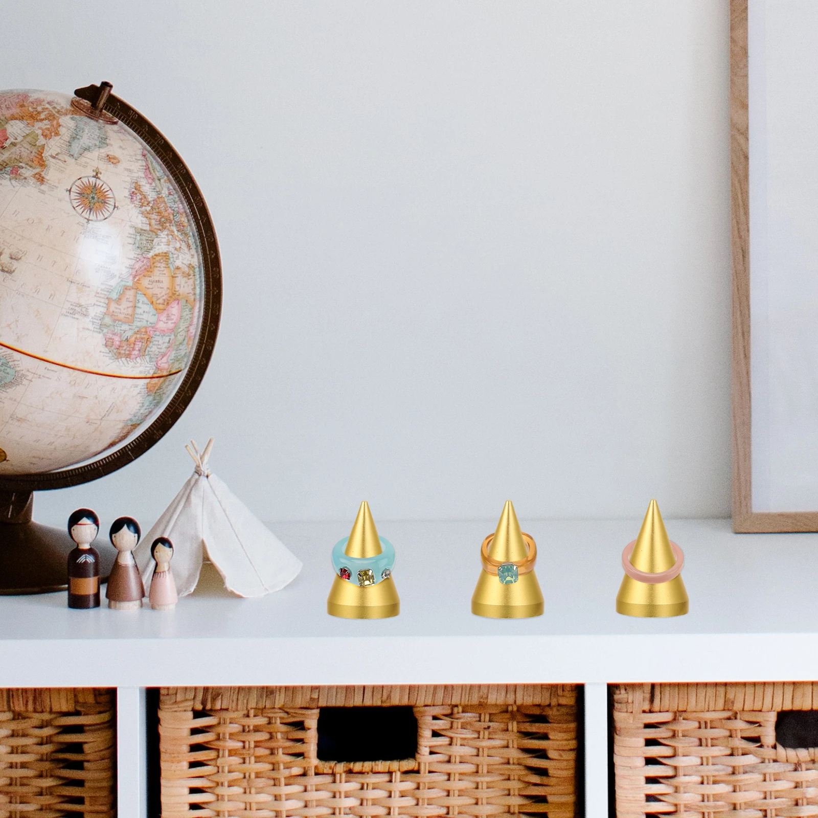 Jewelry Display St Metal Cone Holder Gold Storage Tower Shape Stable Home Office Store Showcase Lightweight
Jewelry Display St Metal Cone Holder Gold Storage Tower Shape Stable Home Office Store Showcase Lightweight