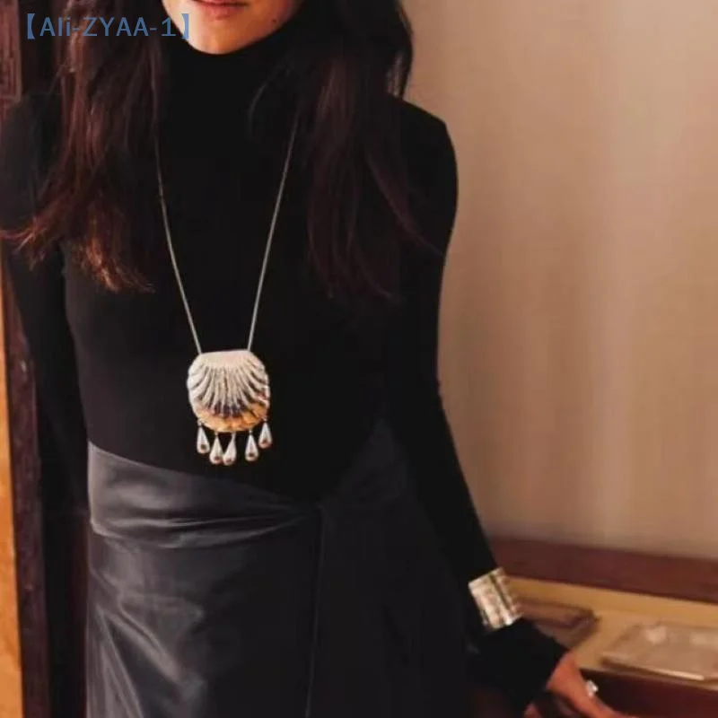 【ZYAA-1】Gold Silver Large Shell Tassel Pendant High Quality Necklace Woman Fashion Trend Party Jewelry Accessories
【ZYAA-1】Gold Silver Large Shell Tassel Pendant High Quality Necklace Woman Fashion Trend Party Jewelry Accessories