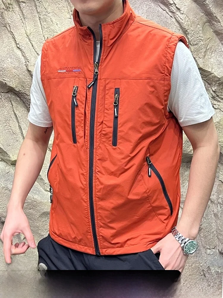 Lightweight Outdoor Fiing Vest Men's Casual Multi-ket Vest Double-Sided Wear Stand Fit Zipper Closure Color
Lightweight Outdoor Fiing Vest Men's Casual Multi-ket Vest Double-Sided Wear Stand Fit Zipper Closure Color