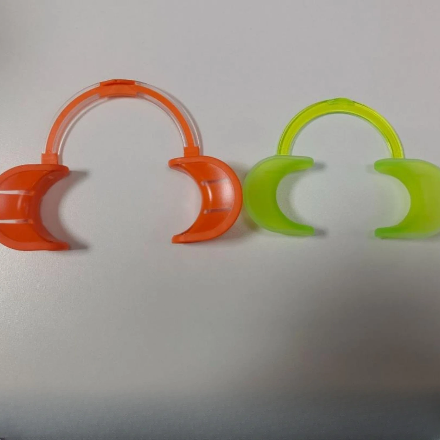 8Pcs Soft Silicone Dental Mouth Opener C-Shape Orthodontic Cheek Lip Retractor Intraoral Expander Oral Care Dentistry Materials
8Pcs Soft Silicone Dental Mouth Opener C-Shape Orthodontic Cheek Lip Retractor Intraoral Expander Oral Care Dentistry Materials