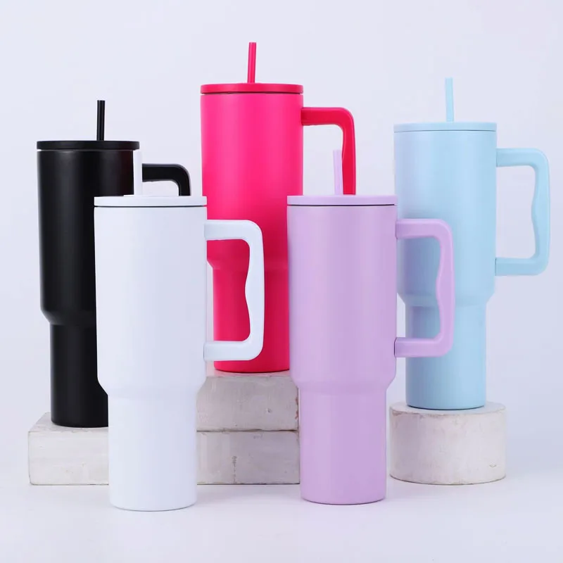 30oz/40oz Insulated Mug With Handle And Straw Large Capacity Tumbler Stainless Steel Water Bottle Office Home Thermal Mug
30oz/40oz Insulated Mug With Handle And Straw Large Capacity Tumbler Stainless Steel Water Bottle Office Home Thermal Mug