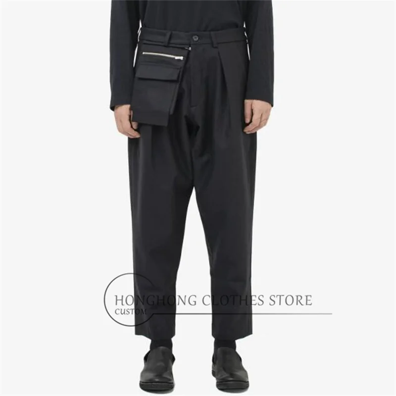 Pocket Decorated Design Nine-Piece Pants - Men's Loose, Retro, Simple Black Low-Cut Pants for Autumn/Winter
Pocket Decorated Design Nine-Piece Pants - Men's Loose, Retro, Simple Black Low-Cut Pants for Autumn/Winter