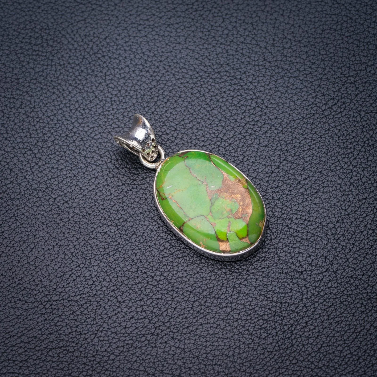 StarGems Natural Copper Turquoise Handmade 925 Sterling Silver Pendant 1.5" E4550
StarGems Natural Copper Turquoise Handmade 925 Sterling Silver Pendant 1.5" E4550
