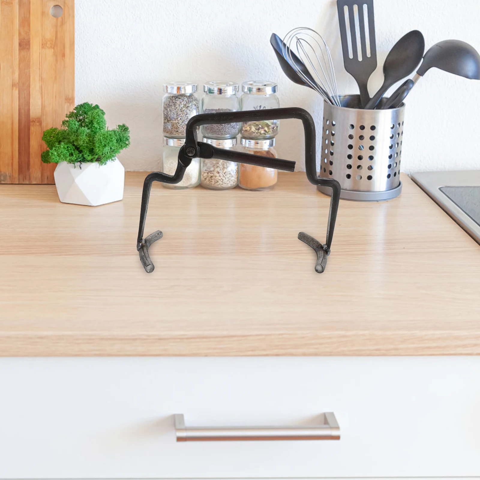 Anti Scalding Bowl Clip Tongs Hot Pot Holder Clamp Cooking Manual Folder Heat Resistant Sturdy Kitchen Utensil Tool Pan Saucepan
Anti Scalding Bowl Clip Tongs Hot Pot Holder Clamp Cooking Manual Folder Heat Resistant Sturdy Kitchen Utensil Tool Pan Saucepan