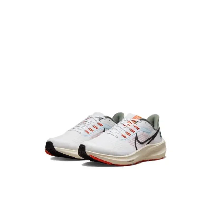 Nike Air Zoom Pegasus 39, мужские и женские белые, черные низкие противоскользящие повседневные кроссовки на подкладке DX6050-101
Nike Air Zoom Pegasus 39, мужские и женские белые, черные низкие противоскользящие повседневные кроссовки на подкладке DX6050-101