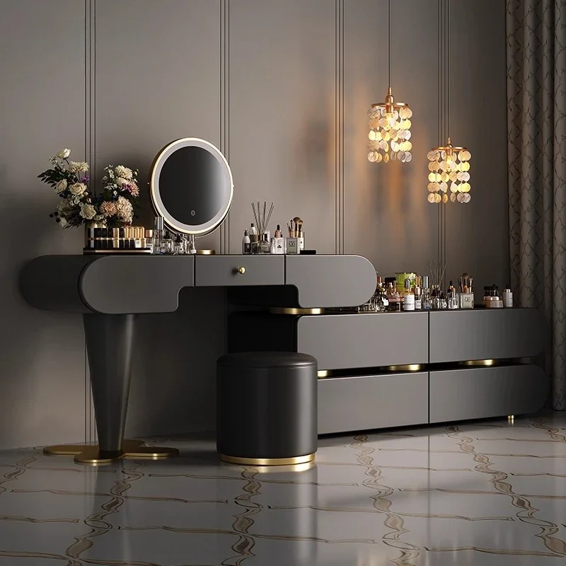 Modern luxury illuminated makeup dressing table Makeup vanity Toiletries dressers with mirror dresser desk Bedroom furniture
Modern luxury illuminated makeup dressing table Makeup vanity Toiletries dressers with mirror dresser desk Bedroom furniture