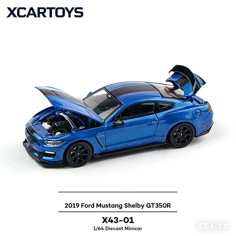 New product XCARTOYS 1/64 Ford SHELBY GT350 R die-cast realistic alloy racing car model, a boys' toy collection decoration item.
New product XCARTOYS 1/64 Ford SHELBY GT350 R die-cast realistic alloy racing car model, a boys' toy collection decoration item.