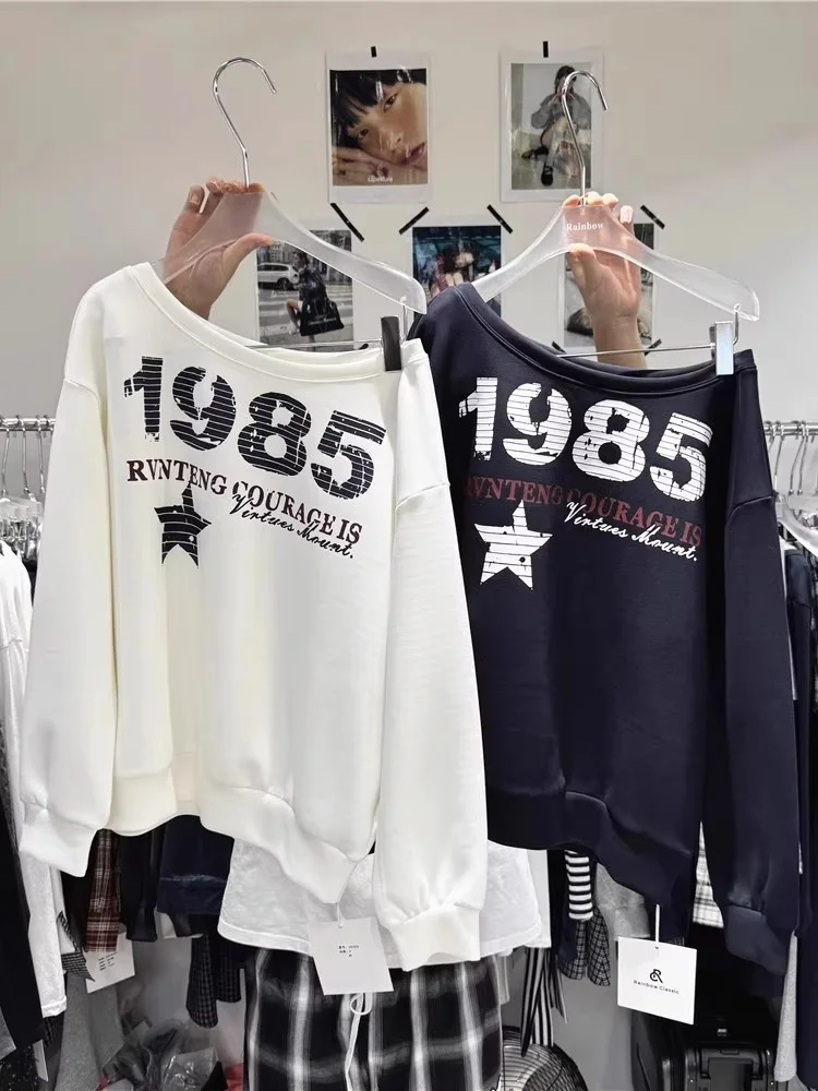 Fashionable Loose Long Sleeve Sweatshirt Women's Retro American Style Shoulder Print Casual Comfortable Dongda Gate Autumn Ne...
Fashionable Loose Long Sleeve Sweatshirt Women's Retro American Style Shoulder Print Casual Comfortable Dongda Gate Autumn Ne...