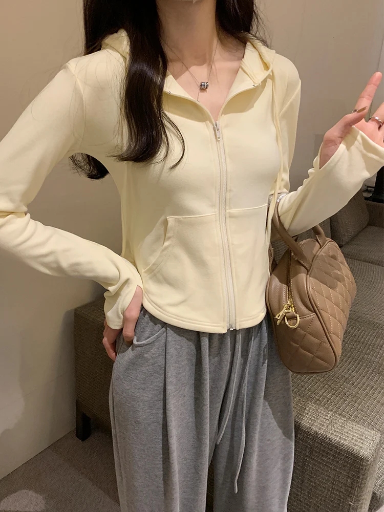 Korean Style Zipper Hoodie Jacket Women's Short Sleeve Long Sleeve Sporty Slim Fit Top Autumn Winter New Arrival
Korean Style Zipper Hoodie Jacket Women's Short Sleeve Long Sleeve Sporty Slim Fit Top Autumn Winter New Arrival