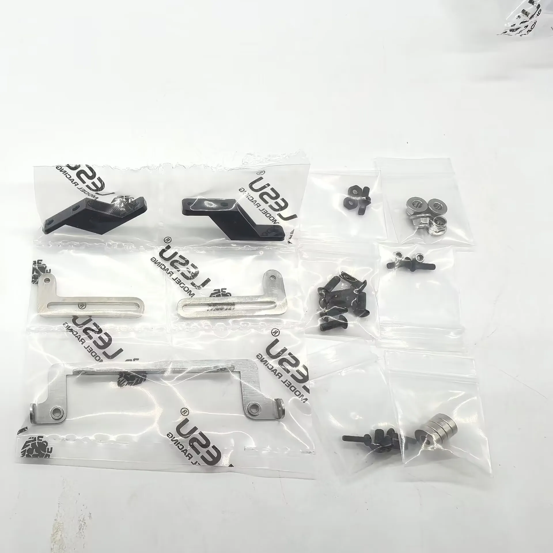 Металлическая стойка для кабины LESU G-6241, масштаб 1/14, для моделей Tamiya FH16, FH12, тягачей и грузовиков, аксессуар для сборки, игрушка для улицы
Металлическая стойка для кабины LESU G-6241, масштаб 1/14, для моделей Tamiya FH16, FH12, тягачей и грузовиков, аксессуар для сборки, игрушка для улицы