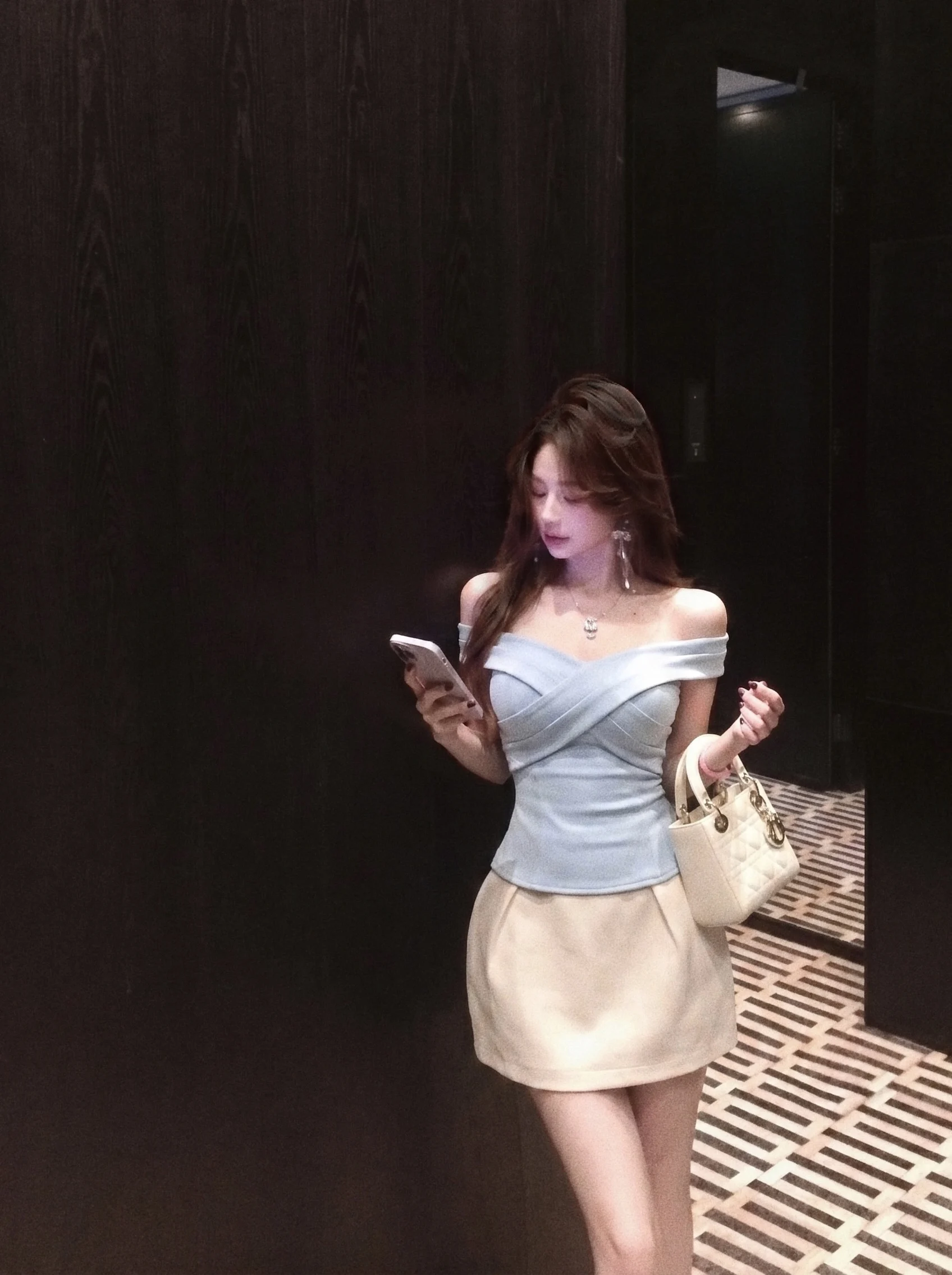 Kumikumi Pure Desire Cross One Shoulder Short T-Shirt And High Waist Skirt Two Piece Set Women Summer Fashion Outfit
Kumikumi Pure Desire Cross One Shoulder Short T-Shirt And High Waist Skirt Two Piece Set Women Summer Fashion Outfit