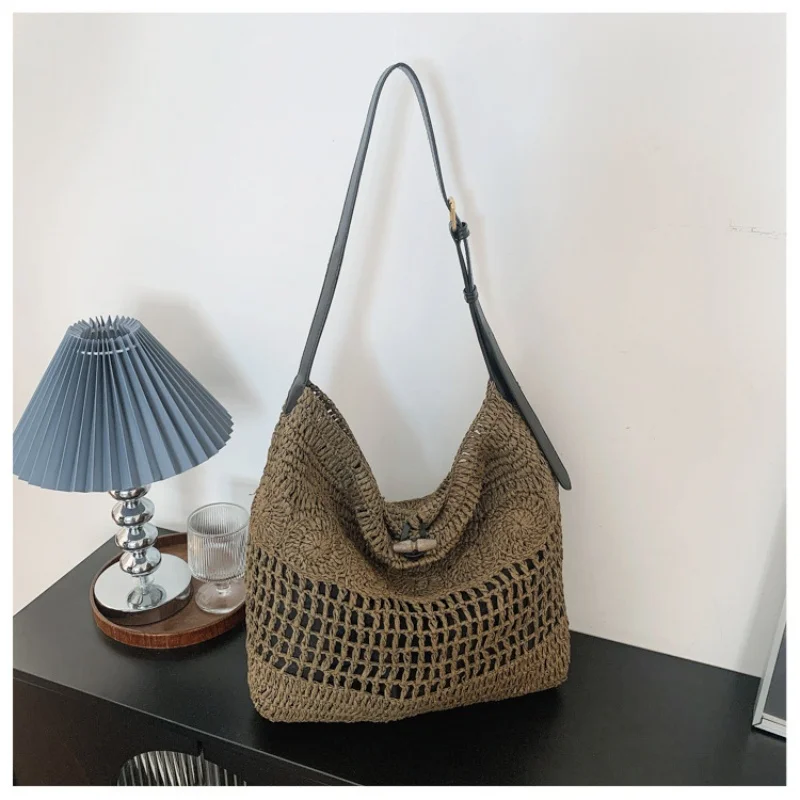 Fashion Rattan Women Shoulder Bags Woven Female Handbags Large Capacity Summer Beach Straw Bags Casual Tote Purses
Fashion Rattan Women Shoulder Bags Woven Female Handbags Large Capacity Summer Beach Straw Bags Casual Tote Purses