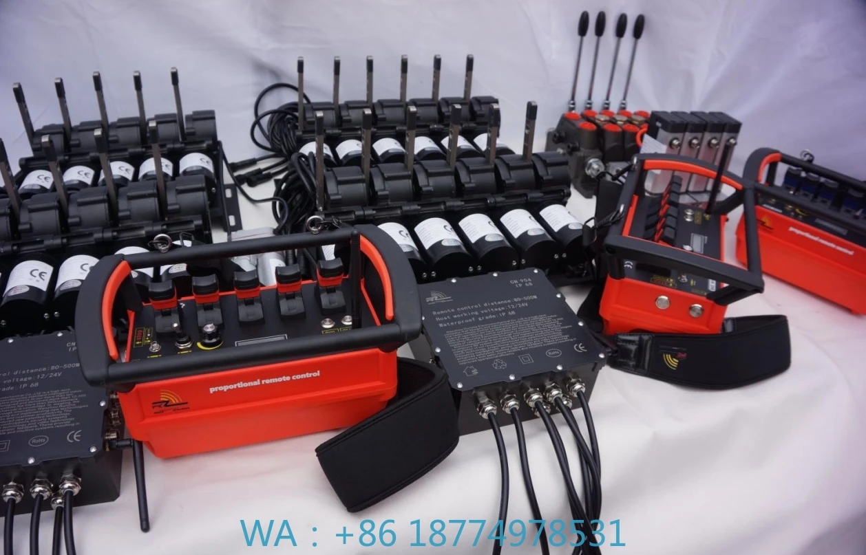 Remote Control with 6 Joysticks 2025 New 24V Crane
Remote Control with 6 Joysticks 2025 New 24V Crane