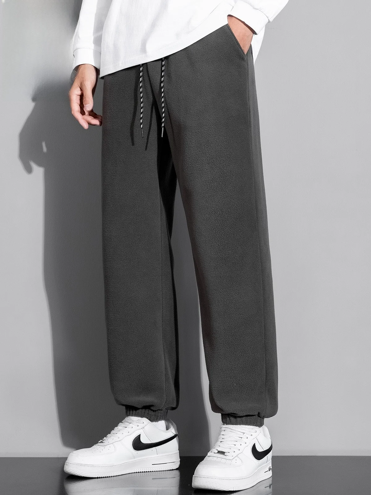 Casual Pants Men's Autumn Winter Thi Fce Loose Cuffed Long Trousers Youthful Vitali Sle Polyester Fiber
Casual Pants Men's Autumn Winter Thi Fce Loose Cuffed Long Trousers Youthful Vitali Sle Polyester Fiber