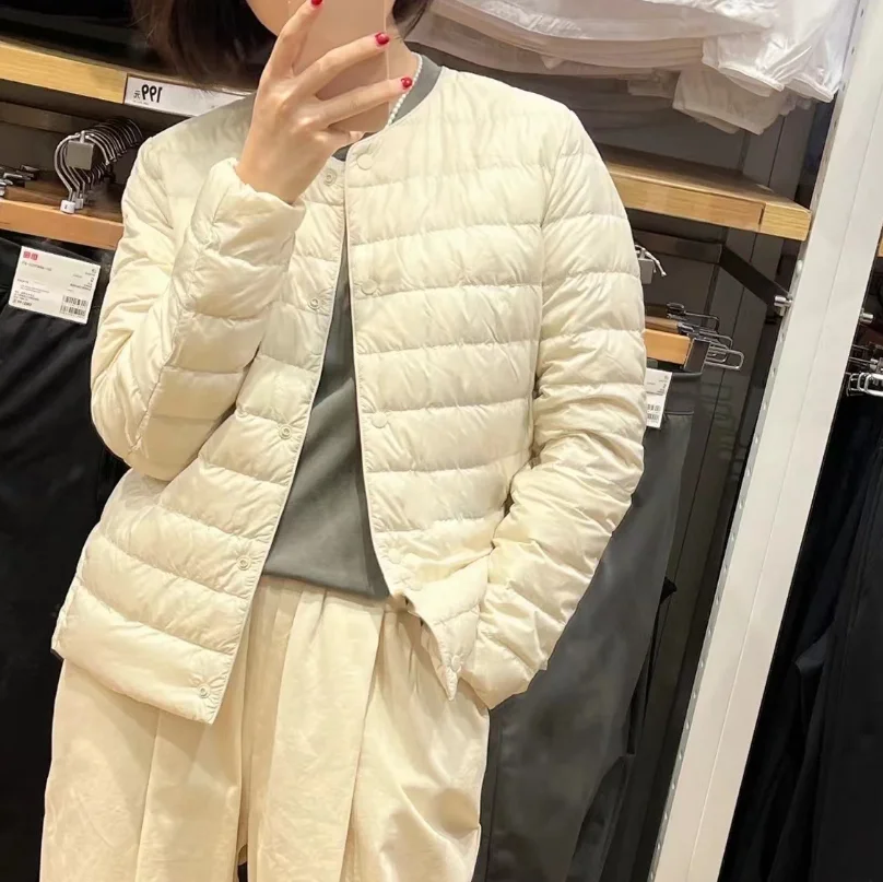 Портативная легкая женская куртка-пуховик с внутренним слоем, нейлоновый материал, теплая, с воротником-стойкой, средней длины, на пуху
Портативная легкая женская куртка-пуховик с внутренним слоем, нейлоновый материал, теплая, с воротником-стойкой, средней длины, на пуху