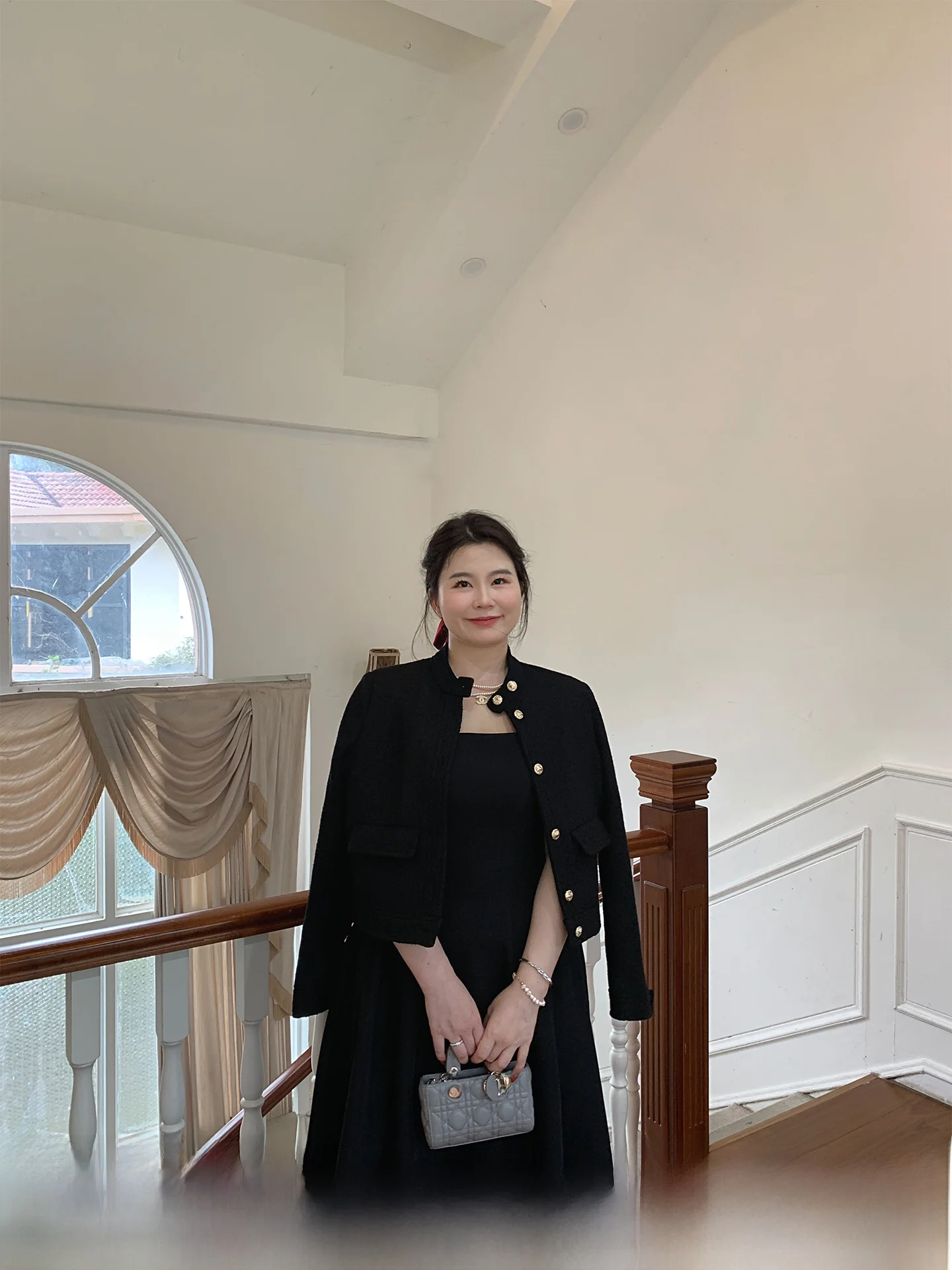 Шерстяное пальто большого размера Mole, осеннее, новое, в стиле ретро, с пуговицами, с завышенной талией, женское, модное, в форме груши
Шерстяное пальто большого размера Mole, осеннее, новое, в стиле ретро, с пуговицами, с завышенной талией, женское, модное, в форме груши