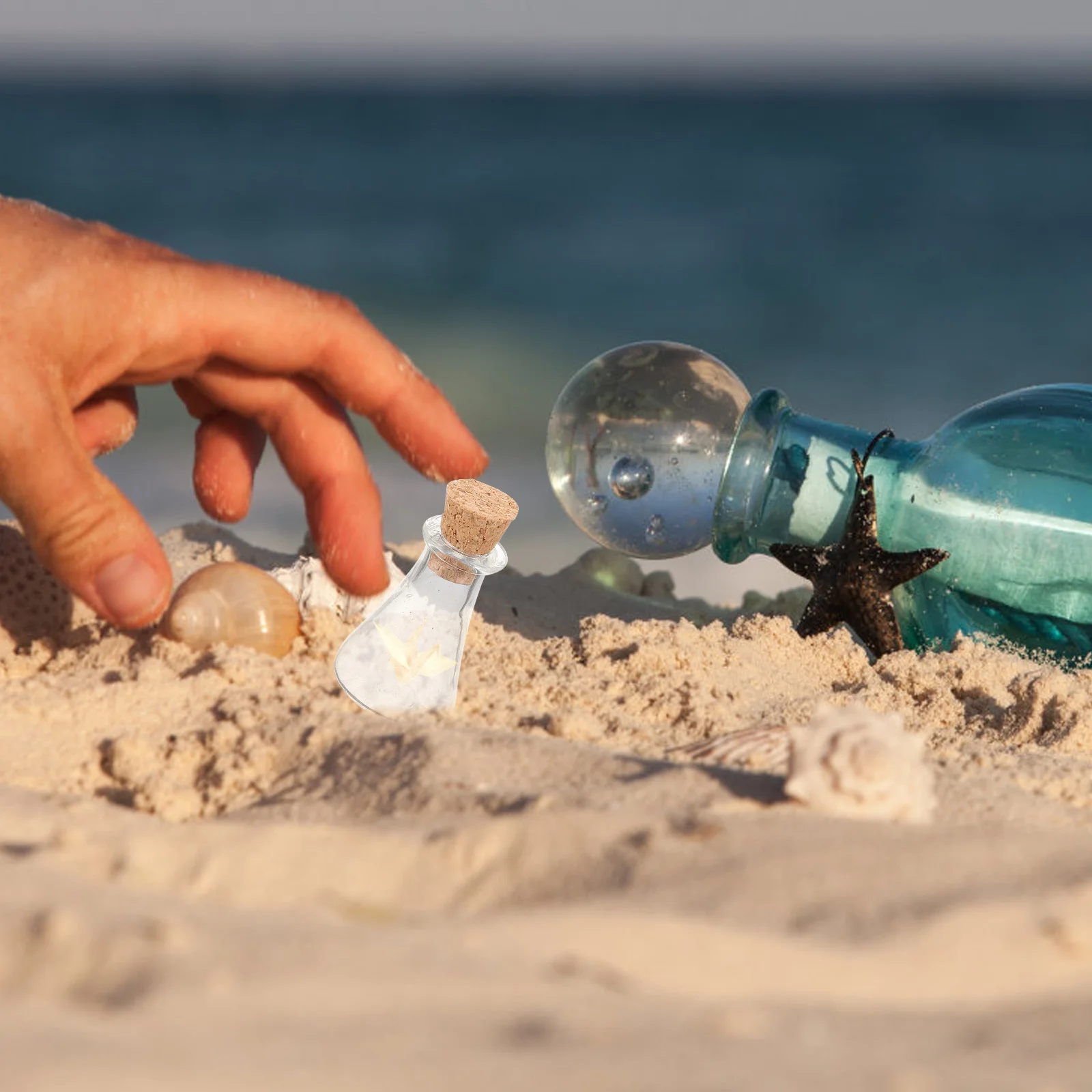 12pcs Mini Wish Bottles Glass Charms Diy Hanging Decor For Wedding Party Wishing Bottle Jar Tiny Storage Container Home Decor
12pcs Mini Wish Bottles Glass Charms Diy Hanging Decor For Wedding Party Wishing Bottle Jar Tiny Storage Container Home Decor