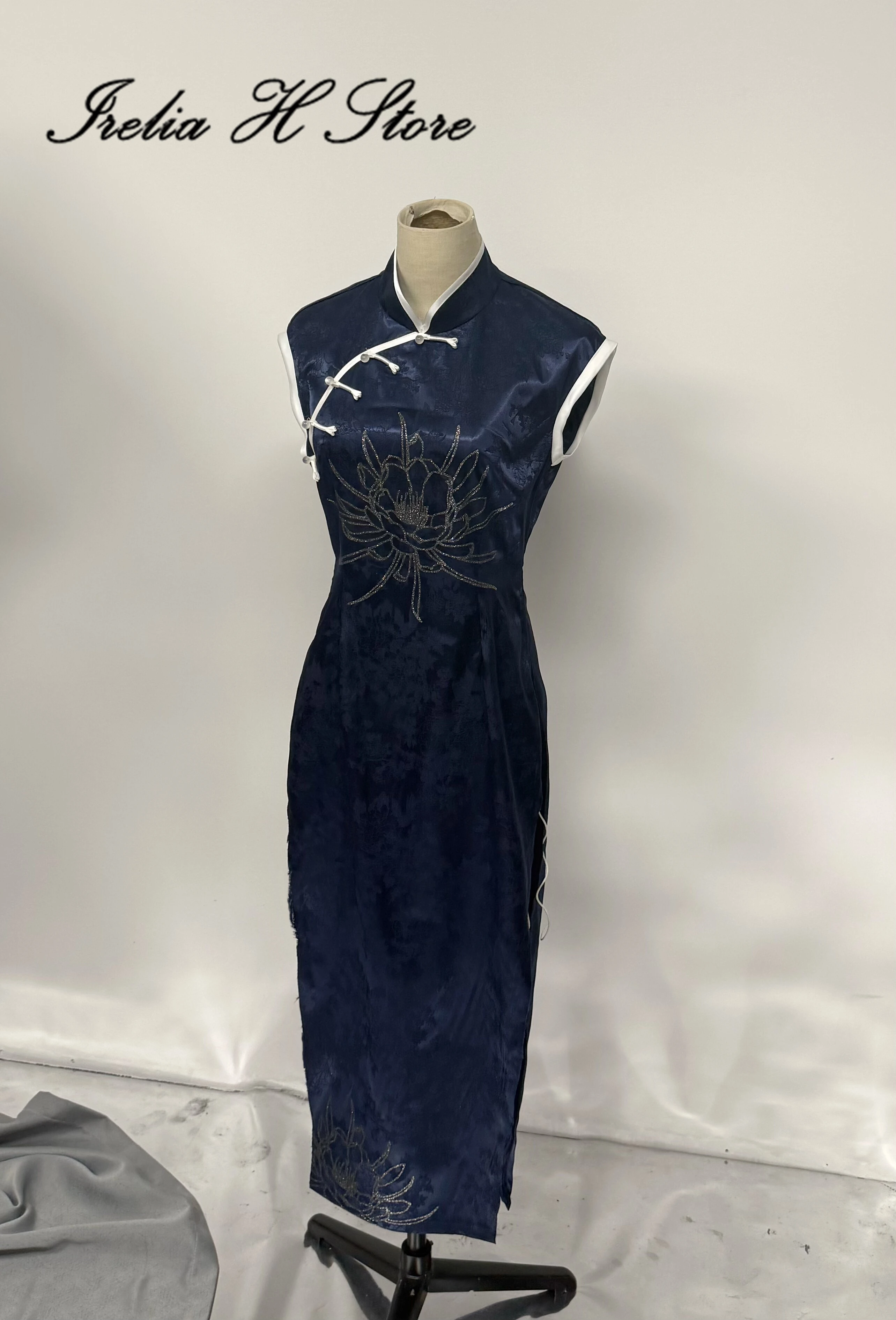 Irelia H Anime Frieren: Beyond Journey's End Fern Cosplay Costume Fern Sexy cheongsam Halloween Costumes dress female
Irelia H Anime Frieren: Beyond Journey's End Fern Cosplay Costume Fern Sexy cheongsam Halloween Costumes dress female