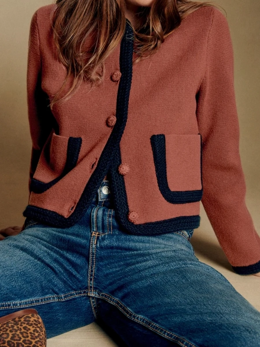 Thick Knitted Woolen Cardigan Women's round Neck Single Button Short Outerwear Commute Style Straight Fit Warmth Autumn Winter
Thick Knitted Woolen Cardigan Women's round Neck Single Button Short Outerwear Commute Style Straight Fit Warmth Autumn Winter