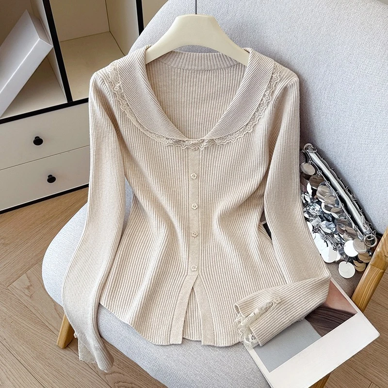 Seoulish Autumn Winter Lace Patchwork Elegant Women's V-neck Sweaters Long Sleeve Korean Knitted Pullovers Tops Female 2025 New
Seoulish Autumn Winter Lace Patchwork Elegant Women's V-neck Sweaters Long Sleeve Korean Knitted Pullovers Tops Female 2025 New