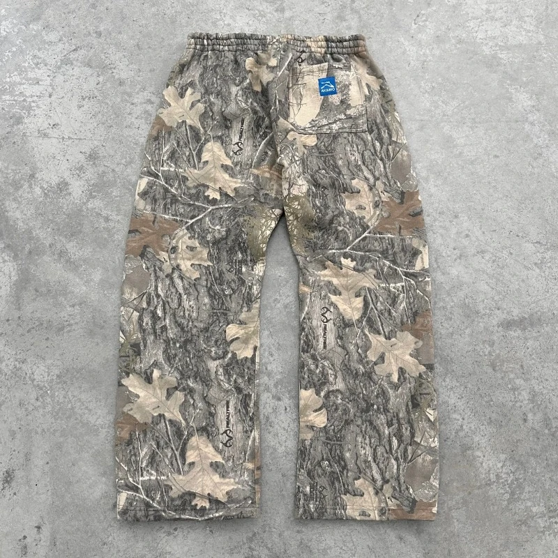 Y2K Men Pants Harajuku Vintage Camouflage Pattern Baggy Casual Sweatpants Hip Hop Gothic Men Women Wide Leg Trousers Streetwear
Y2K Men Pants Harajuku Vintage Camouflage Pattern Baggy Casual Sweatpants Hip Hop Gothic Men Women Wide Leg Trousers Streetwear