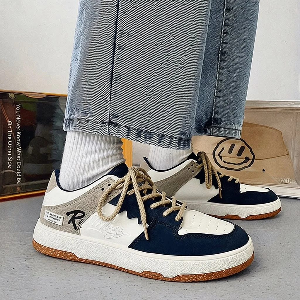 Trendy Men's Casual Shoes Breathable round Toe Rubber Outsole Comfortable Laced Closure Fashionable Sporty Board Shoes
Trendy Men's Casual Shoes Breathable round Toe Rubber Outsole Comfortable Laced Closure Fashionable Sporty Board Shoes