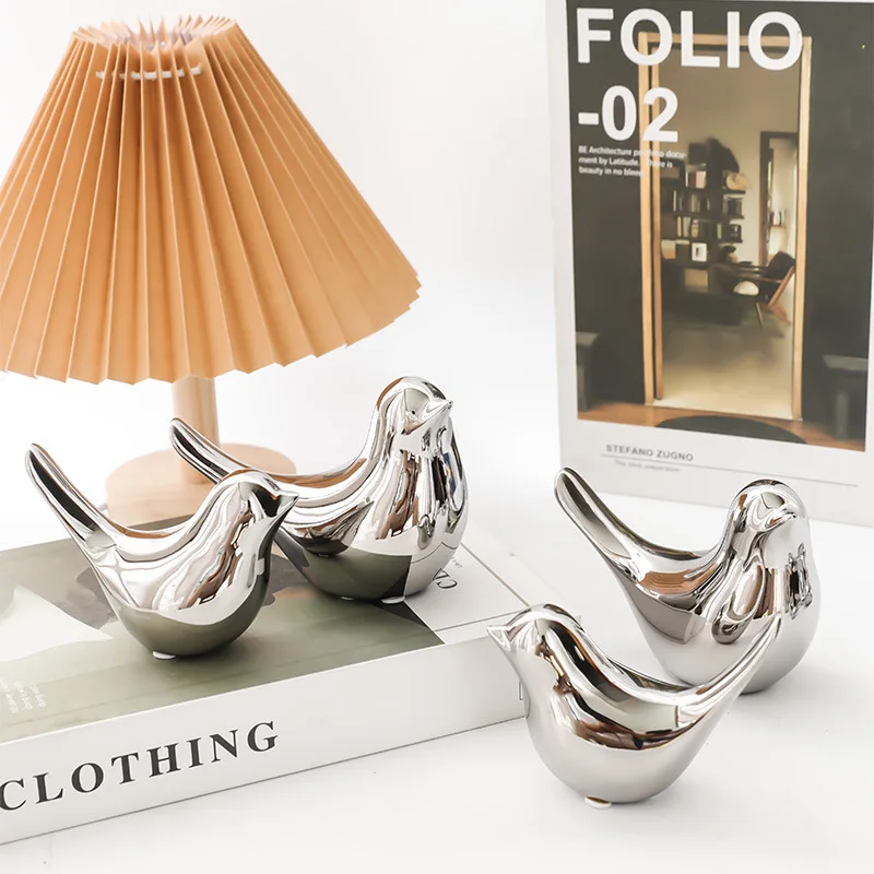 Modern Nordic Golden Silver Birds Animal Ornaments Statues Family Decorative Gifts Ceramic Crafts Room Home Decor Bird Figurines
Modern Nordic Golden Silver Birds Animal Ornaments Statues Family Decorative Gifts Ceramic Crafts Room Home Decor Bird Figurines