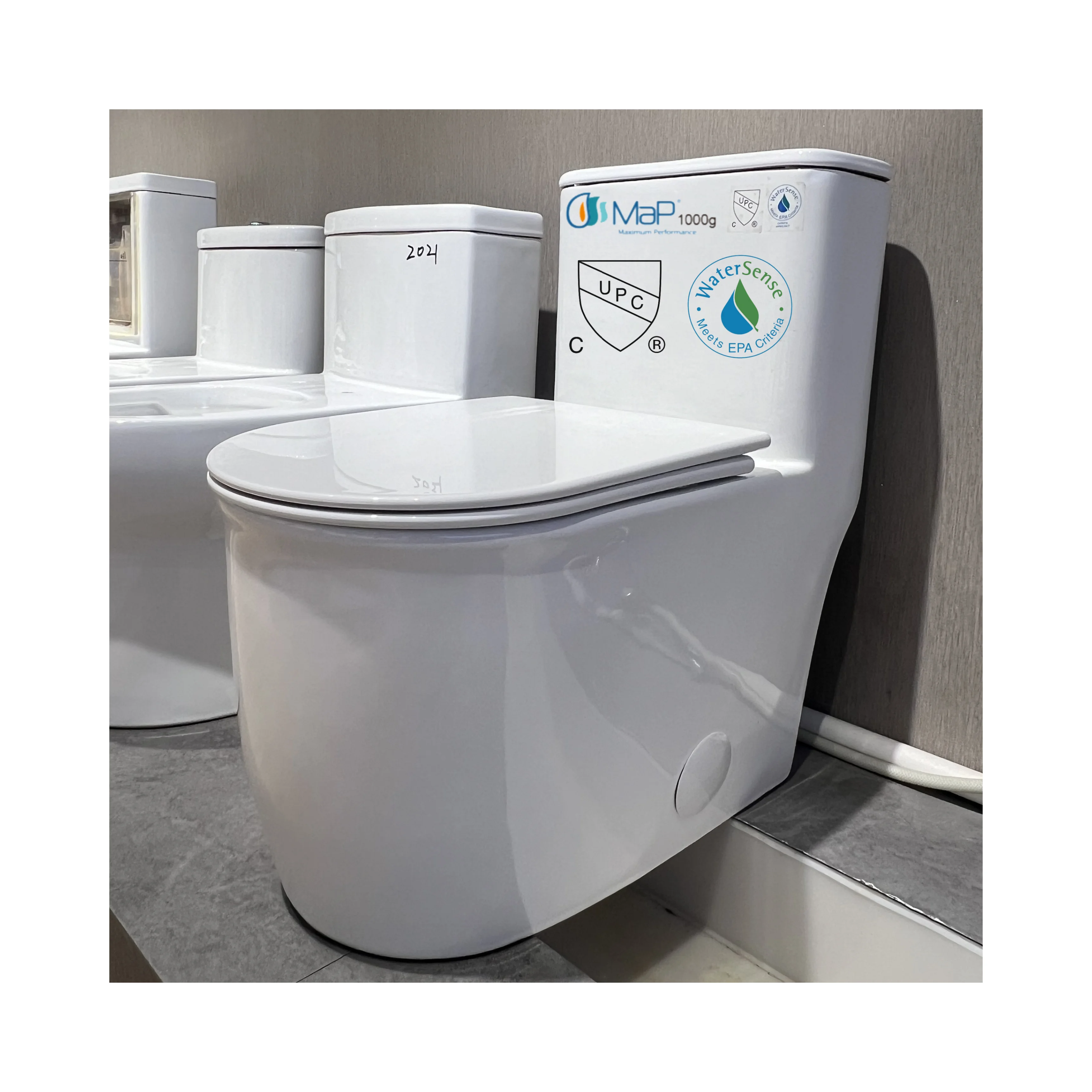 Китайская фабрика: Горячая распродажа! Унитаз-моноблок из белой керамики, стандарт США, 1000 г, с сертификатом CUPC, водосберегающий, для ванной комнаты, сантехника.
Китайская фабрика: Горячая распродажа! Унитаз-моноблок из белой керамики, стандарт США, 1000 г, с сертификатом CUPC, водосберегающий, для ванной комнаты, сантехника.