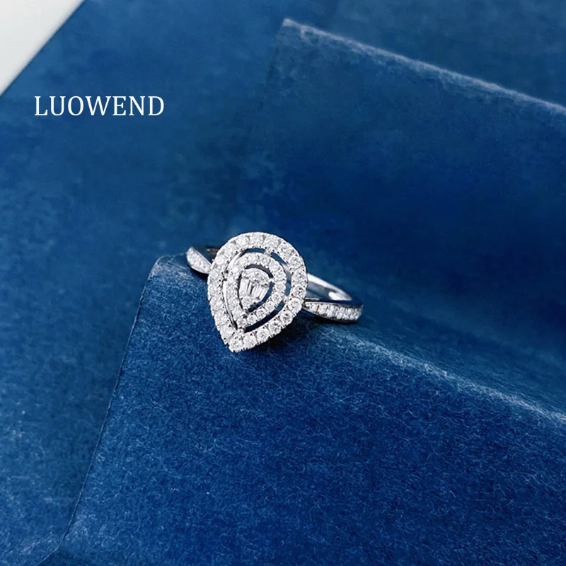 Кольца LUOWEND из 100% белого золота 18 карат, блестящая форма капли воды, 0,38 карата, обручальное кольцо с настоящим натуральным бриллиантом для женщин, изящные ювелирные изделия
Кольца LUOWEND из 100% белого золота 18 карат, блестящая форма капли воды, 0,38 карата, обручальное кольцо с настоящим натуральным бриллиантом для женщин, изящные ювелирные изделия