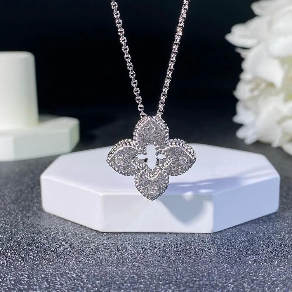 S925 sterling silver brushed diamond-encrusted four-leaf clover necklace flower antique light luxury women's jewelry
S925 sterling silver brushed diamond-encrusted four-leaf clover necklace flower antique light luxury women's jewelry