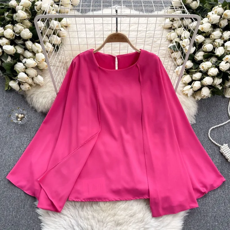 2026spring and Autumn New French Temperament Commuting High Sense Fashion Elegant Round Neck Shawl Cape Bat Sleeve Shirt Women
2026spring and Autumn New French Temperament Commuting High Sense Fashion Elegant Round Neck Shawl Cape Bat Sleeve Shirt Women