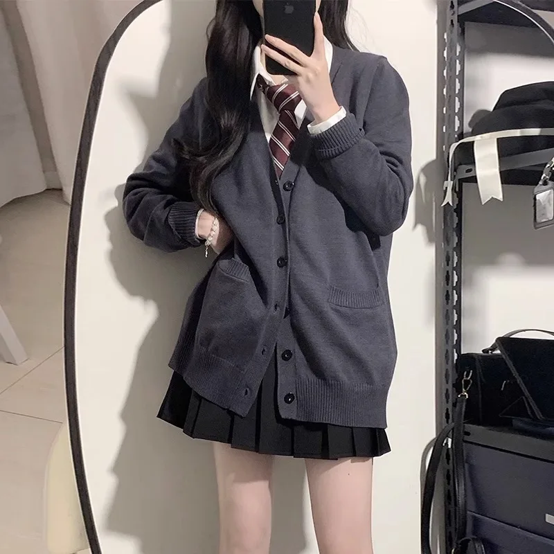 Japanese Preppy Style Jk Uniform Design Knitwear Autumn Winter New Gray Cardigan Sweater Women's Sweet Fashion Loose Outwear
Japanese Preppy Style Jk Uniform Design Knitwear Autumn Winter New Gray Cardigan Sweater Women's Sweet Fashion Loose Outwear