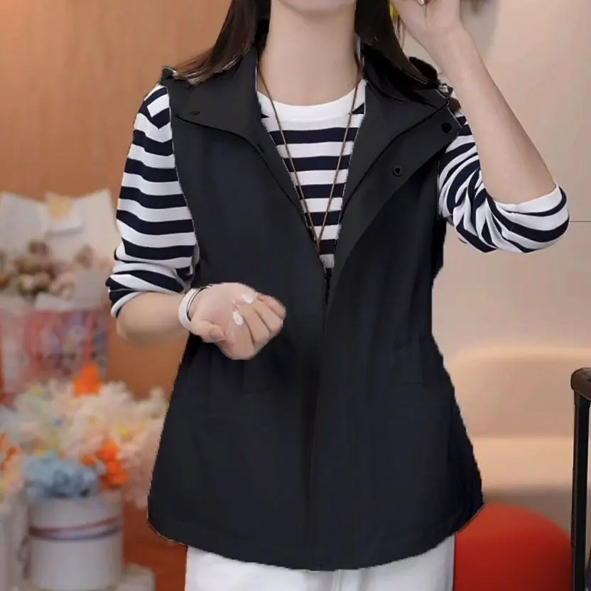 New European Station Sleeveless Jacket Ladies 2026 Spring Autumn High Quality Vest Coat Women's Hooded Fashion Waistcoat Outcoat
New European Station Sleeveless Jacket Ladies 2026 Spring Autumn High Quality Vest Coat Women's Hooded Fashion Waistcoat Outcoat