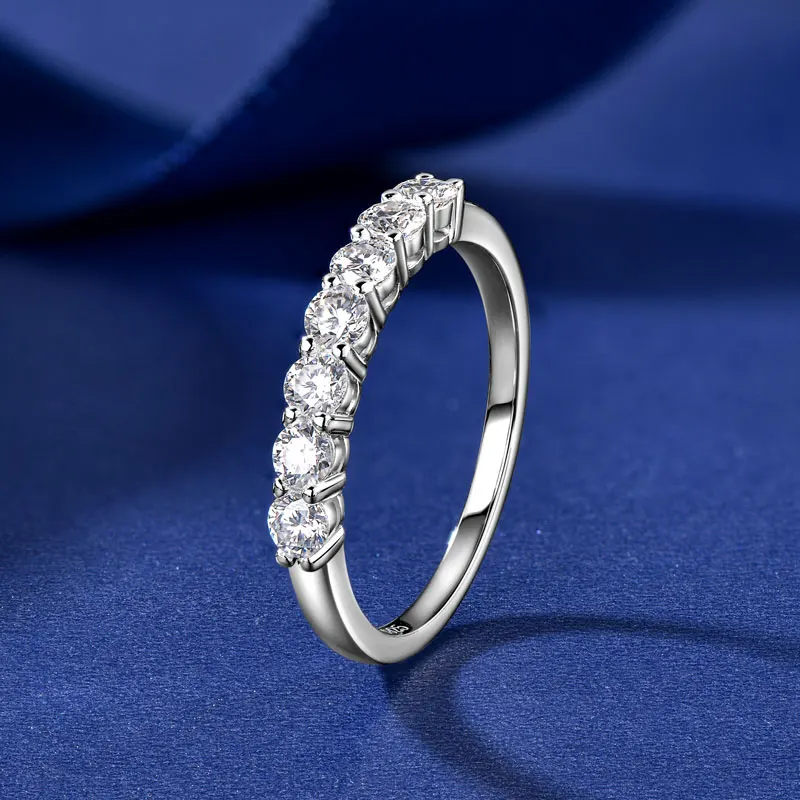 Классическое кольцо IOGOU Half Eternity, 3 мм, муассанит, лабораторный бриллиант, штабелируемые кольца с 7 камнями для женщин, серебро 925 пробы, ювелирные изделия на палец, гра
Классическое кольцо IOGOU Half Eternity, 3 мм, муассанит, лабораторный бриллиант, штабелируемые кольца с 7 камнями для женщин, серебро 925 пробы, ювелирные изделия на палец, гра