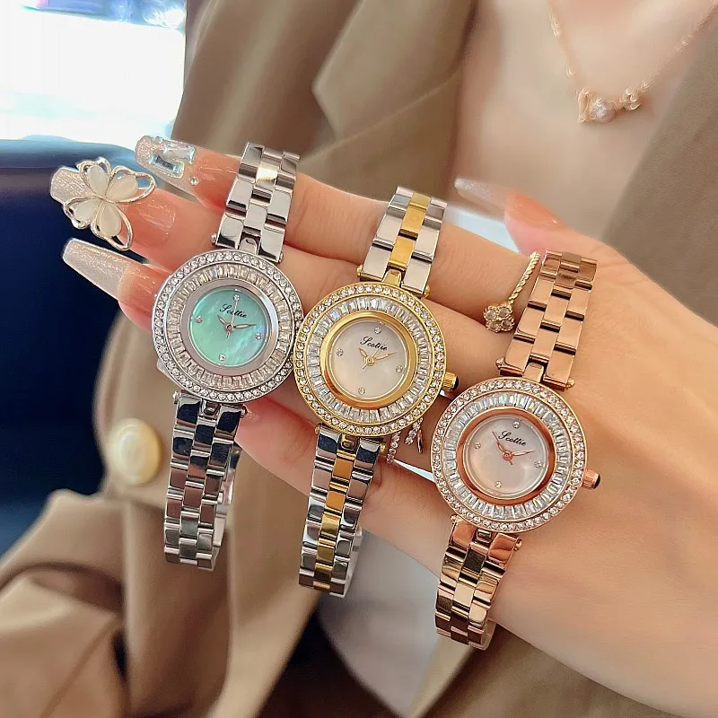 Luxury Brand 2024 Fritillariae Women's Quartz Watch Fashion Stainless Steel Crystal Diamond Accented Simple Design Ladies Watch
Luxury Brand 2024 Fritillariae Women's Quartz Watch Fashion Stainless Steel Crystal Diamond Accented Simple Design Ladies Watch