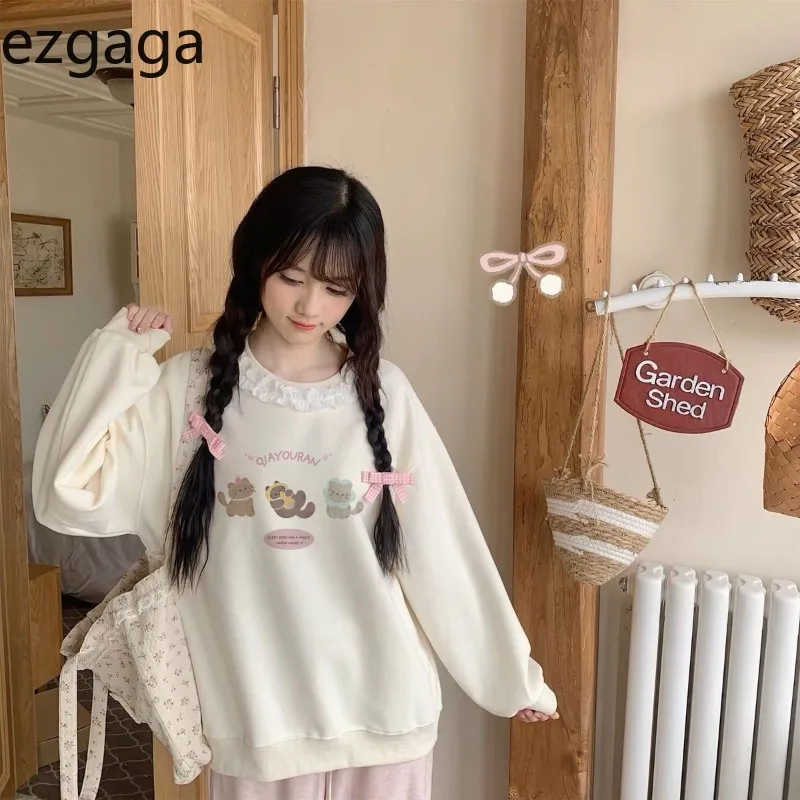Ezgaga Women Sweatshirts Lace Patchwork Autumn Winter Fashion Loose O Neck Cartoon Printed Long Sleeve Hoodies Female Casual
Ezgaga Women Sweatshirts Lace Patchwork Autumn Winter Fashion Loose O Neck Cartoon Printed Long Sleeve Hoodies Female Casual