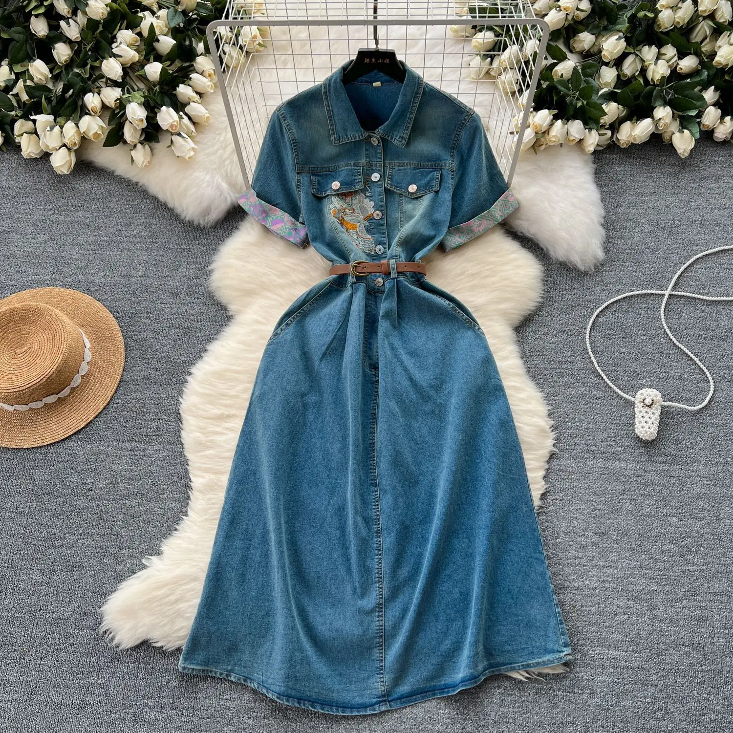 Women Dress Long Dresses Denim Slim Fit Elegant Splice Turn Down Collar Short Sleeve Tight Waist Belt Mid Length Vestidos
Women Dress Long Dresses Denim Slim Fit Elegant Splice Turn Down Collar Short Sleeve Tight Waist Belt Mid Length Vestidos