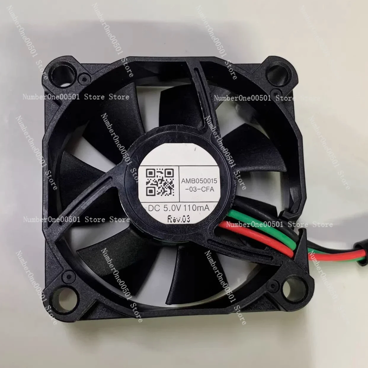 New original AMB050015-03-CFA 5V 5015 automotive LED headlight accessories cooling fan
New original AMB050015-03-CFA 5V 5015 automotive LED headlight accessories cooling fan