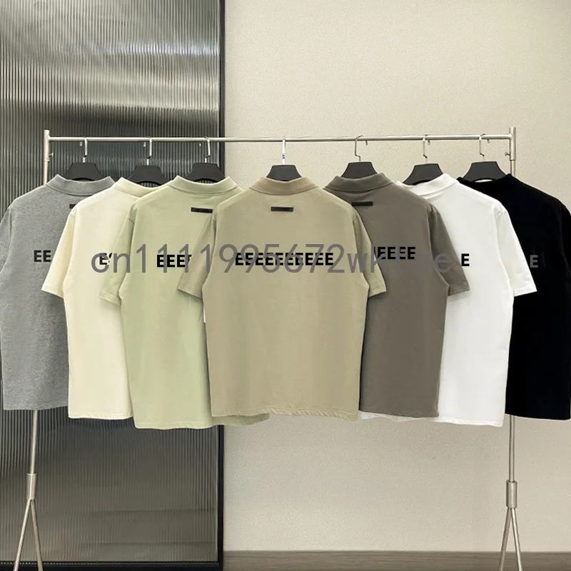 21SS Classic Brand Men's Polo Shirt Design Back Double Row Silicone Letter Collar Short Sleeve High Street Loose Couple T-shirt
21SS Classic Brand Men's Polo Shirt Design Back Double Row Silicone Letter Collar Short Sleeve High Street Loose Couple T-shirt