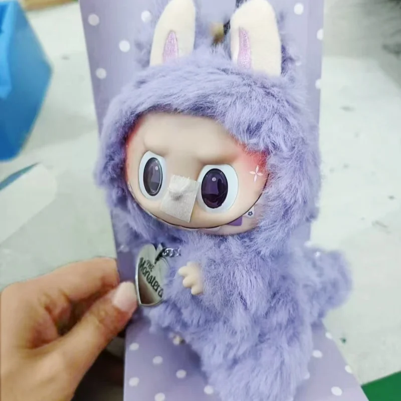 New Labubu Zimomo Replica Changed Doll Purple Taro Paste Vinyl Doll Butterfly Cute Ornaments Blind Box Child Birthday Toy Gift
New Labubu Zimomo Replica Changed Doll Purple Taro Paste Vinyl Doll Butterfly Cute Ornaments Blind Box Child Birthday Toy Gift
