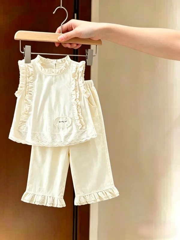 Girls Lace Trim Vest Set Summer New Style Children Trendy Baby Casual Vest Thin Two Piece Set Fashionable round Neck Sleeveless
Girls Lace Trim Vest Set Summer New Style Children Trendy Baby Casual Vest Thin Two Piece Set Fashionable round Neck Sleeveless