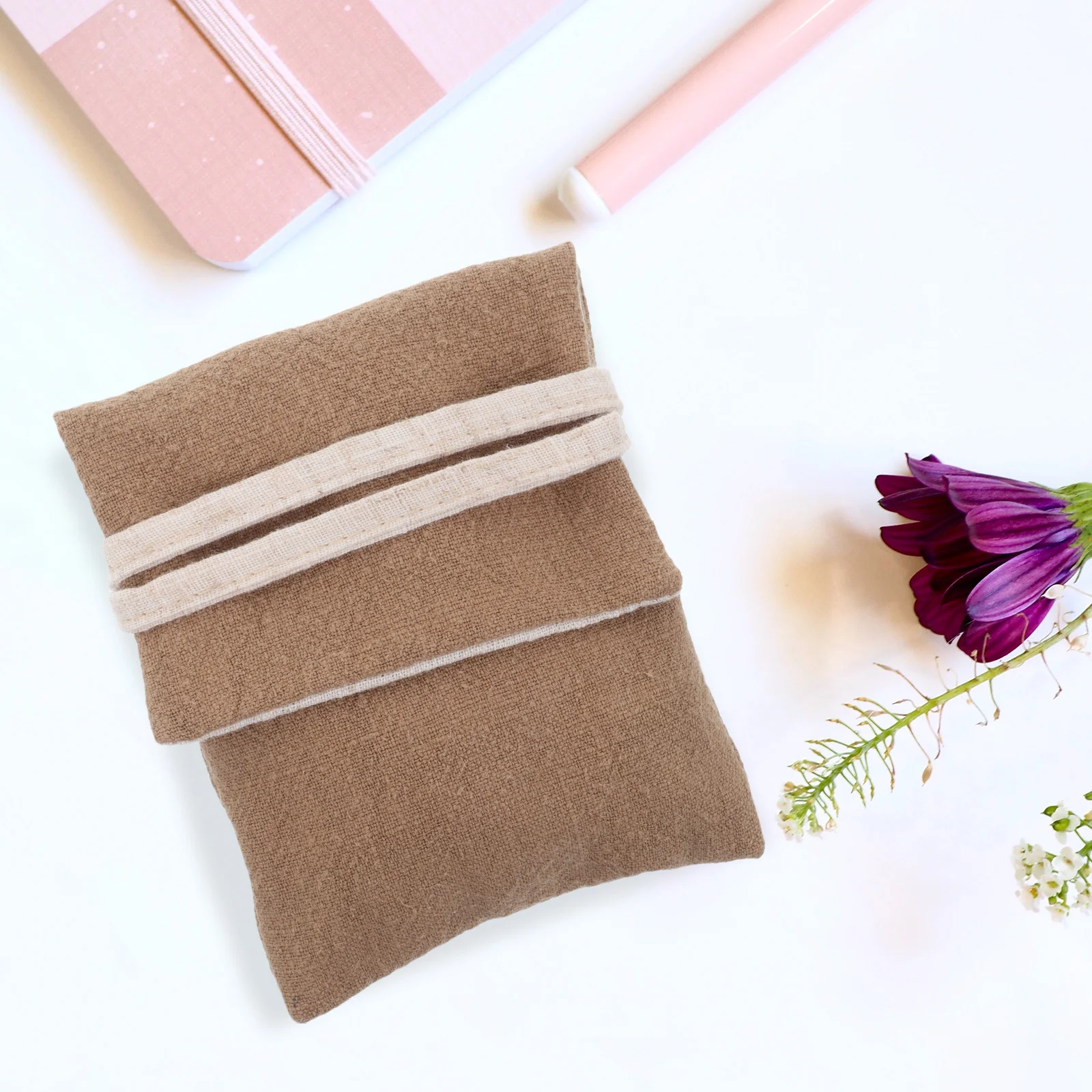 Cotton Linen Jewelry Pouch Chinese Style Small Storage Bag for Travel Necklaces Bracelets Rings Earrings Organizer
Cotton Linen Jewelry Pouch Chinese Style Small Storage Bag for Travel Necklaces Bracelets Rings Earrings Organizer