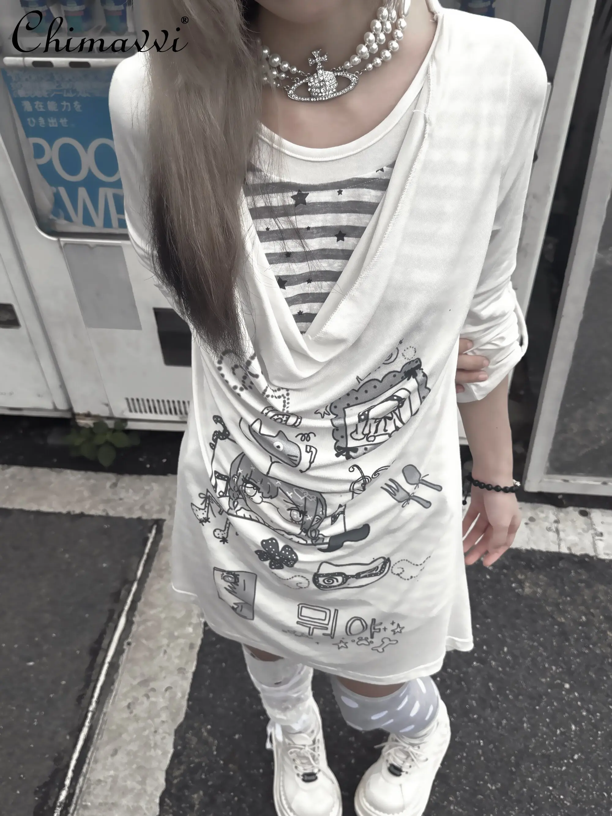 Original Korean Faux Two-piece Striped Turtleneck Long Sleeve T-shirt Dress Spring Fashion American Retro Graffiti Print Top
Original Korean Faux Two-piece Striped Turtleneck Long Sleeve T-shirt Dress Spring Fashion American Retro Graffiti Print Top