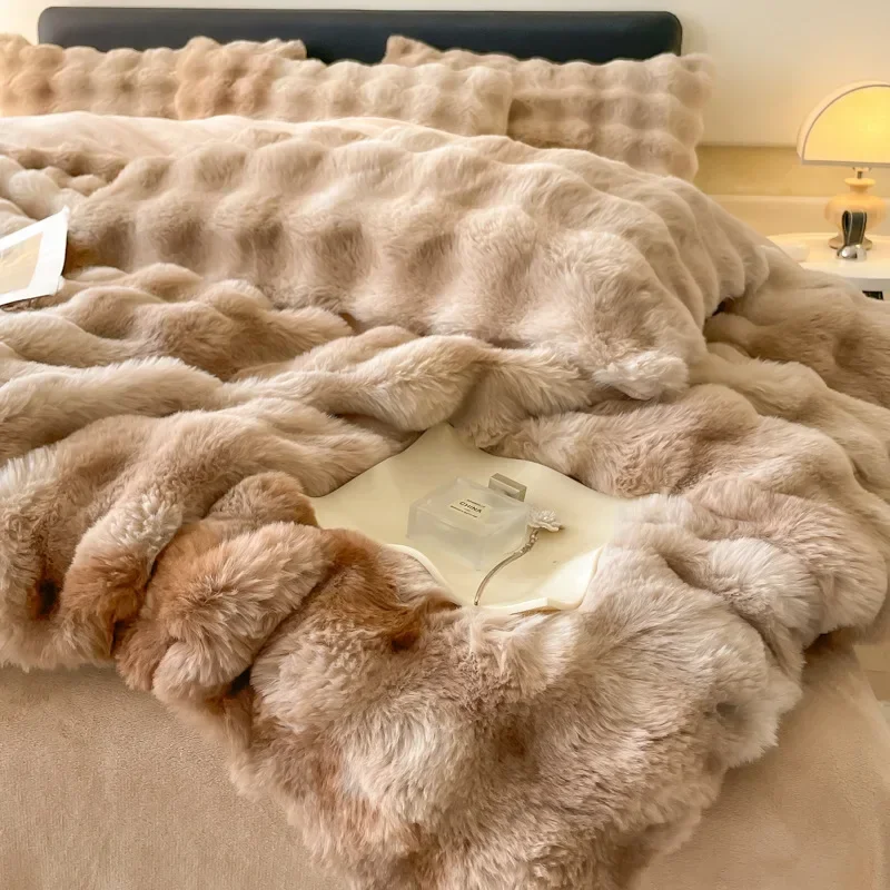 4pcs Grey Rabbit Fur Bedding Set Thick Milk Plush Winter Duvet Cover Warm Bed Sheets, Queen Size Four Piece Set Bedroom Decor
4pcs Grey Rabbit Fur Bedding Set Thick Milk Plush Winter Duvet Cover Warm Bed Sheets, Queen Size Four Piece Set Bedroom Decor