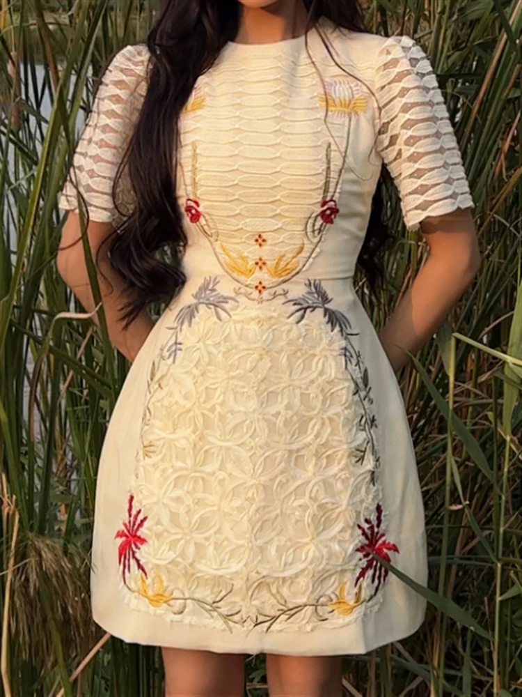 Solid Red Dress Woman Dresses for Women A-Line Print Boho Short Sleeve Party Mesh 2022 Summer Embroidery Elegant Lace Sexy Robe
Solid Red Dress Woman Dresses for Women A-Line Print Boho Short Sleeve Party Mesh 2022 Summer Embroidery Elegant Lace Sexy Robe
