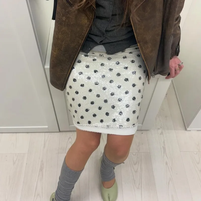 Ticketsx Fashion Sequin Lace Skirts Women's Summer Sparkling Polka Dot Patchwork Skirts Elegant Female Party Clubwear Y2K Skirts
Ticketsx Fashion Sequin Lace Skirts Women's Summer Sparkling Polka Dot Patchwork Skirts Elegant Female Party Clubwear Y2K Skirts