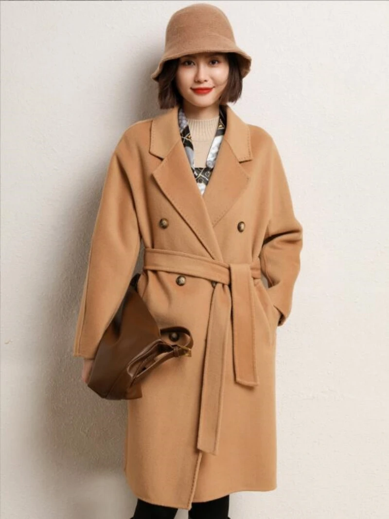 2023 autumn and winter new double-sided cashmere Turn down collar wool coat women's mid-length high-end woolen coat
2023 autumn and winter new double-sided cashmere Turn down collar wool coat women's mid-length high-end woolen coat