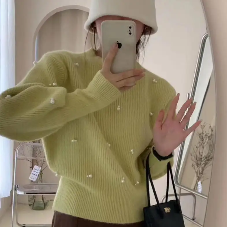 Pure Color round Neck Knitted Sweater Pearl Embellished Loose Base Layer Top Trendy Girl Style Bright Thread Autumn Winter Ne...
Pure Color round Neck Knitted Sweater Pearl Embellished Loose Base Layer Top Trendy Girl Style Bright Thread Autumn Winter Ne...