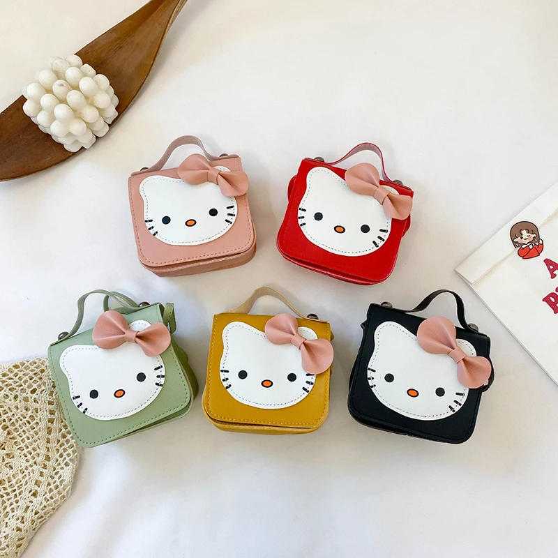 Sanrio Симпатичные сумки на плечо, модель сумки через плечо для маленьких девочек, модный кошелек с галстуком-бабочкой для монет, подарки
Sanrio Симпатичные сумки на плечо, модель сумки через плечо для маленьких девочек, модный кошелек с галстуком-бабочкой для монет, подарки
