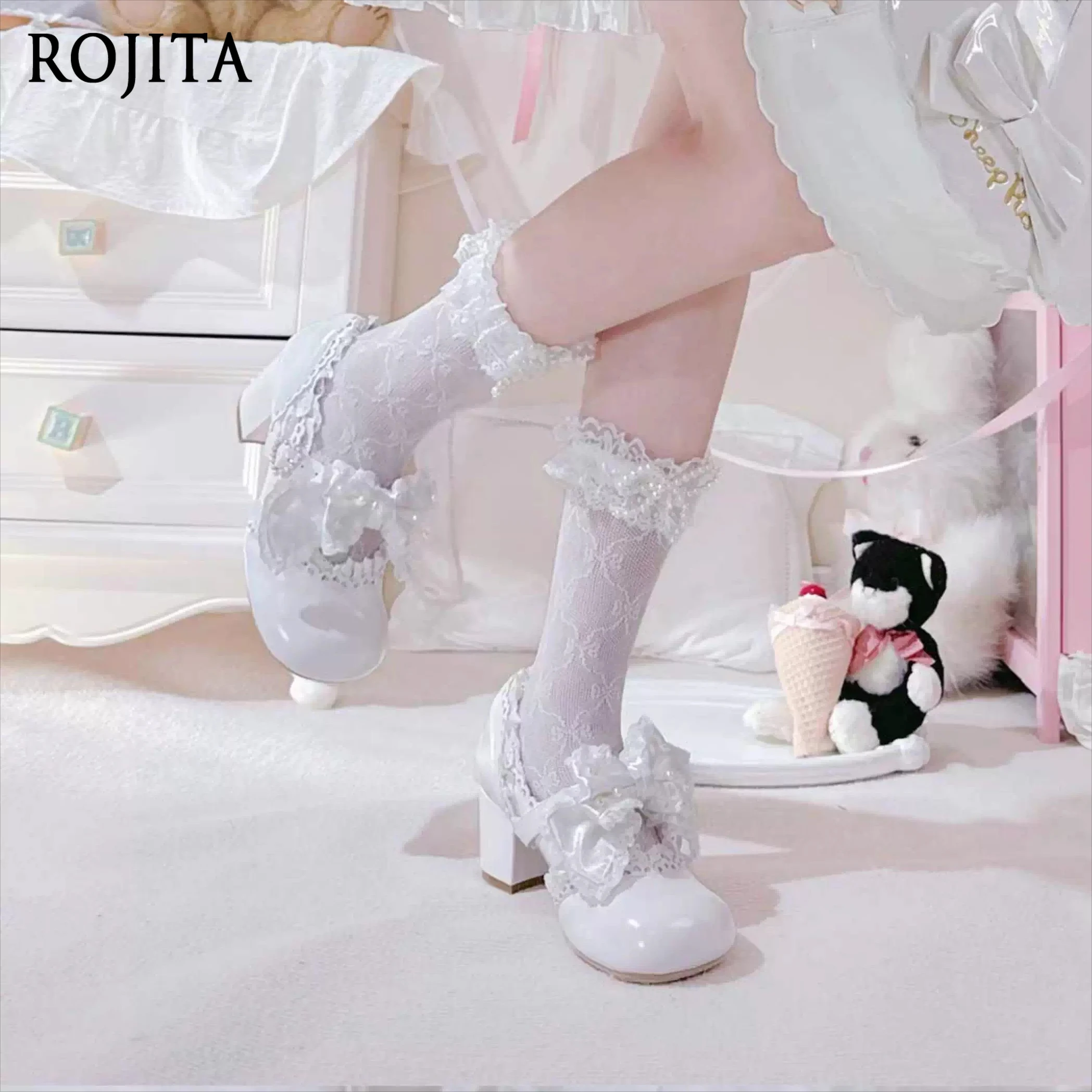 Blue Shoes Women Pearl Candy Lolita Lace Bow Mid-Heel Shoes Sweet Cute Japanese Style Kawaii Small Leather Shoes 2026 New
Blue Shoes Women Pearl Candy Lolita Lace Bow Mid-Heel Shoes Sweet Cute Japanese Style Kawaii Small Leather Shoes 2026 New